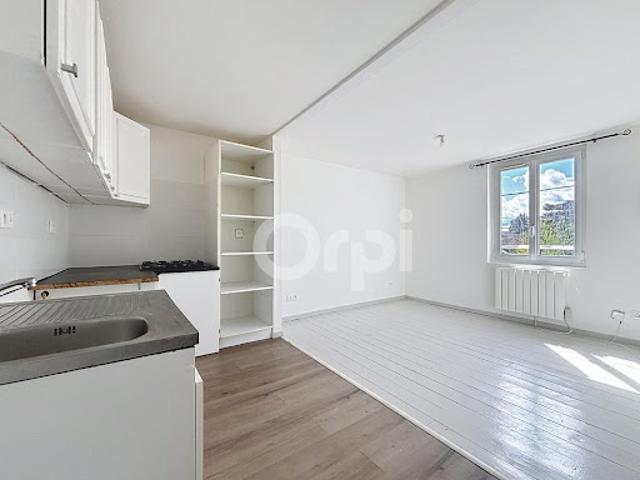 Location Appartement 3 pièces 43.32 m2 La Neuville Roy
