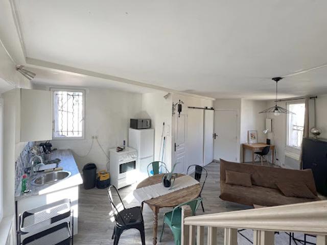 Location Appartement 3 pièces 43 m2 Apt