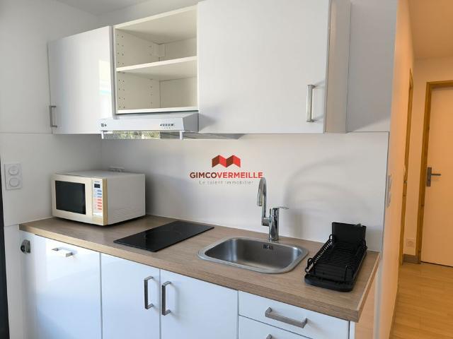 Location Appartement 3 pièces 43m²