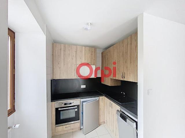 Location Appartement 3 pièces 40.76 m2 La Roche sur Foron