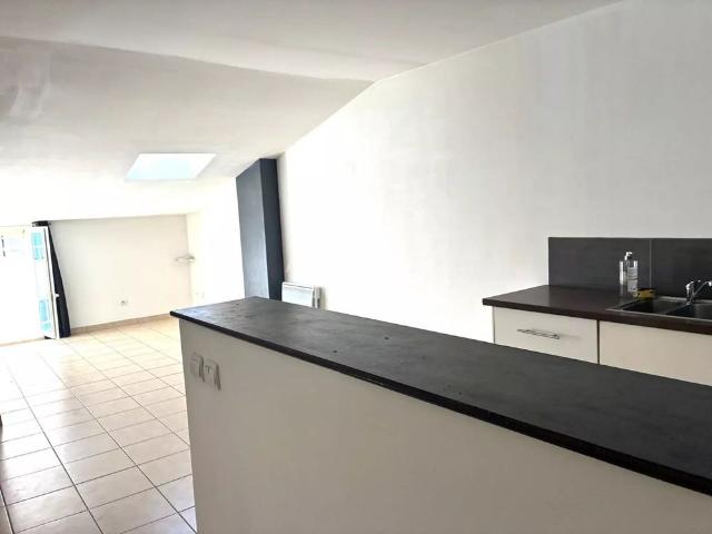 Location Appartement 3 pièces 42 m2 à Tourves