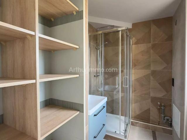 Location Appartement 3 pièces 41 m2 à Saint Fargeau Ponthierry
