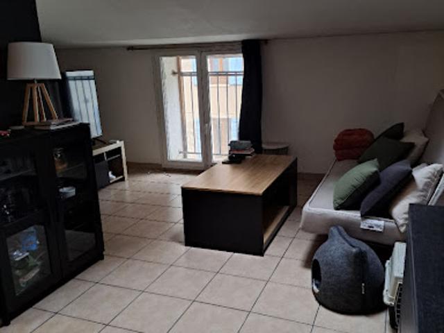 Location Appartement 3 pièces 42.17 m2 Tourves