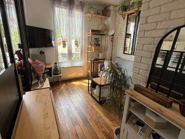 Location Appartement 3 pièces 42m² CHOISY LE ROI 94600