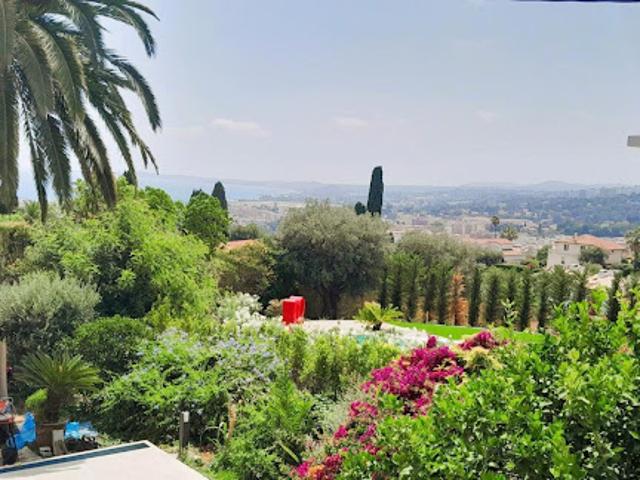 Location Appartement 3 pièces 47.21 m2 Cagnes sur Mer