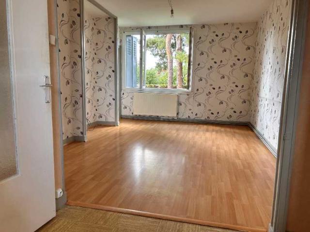 Location: Appartement 3 pièces 47 m2 – VALENTIGNEY