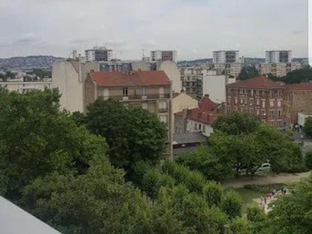Location Appartement 3 pièces 47 m2 Colombes