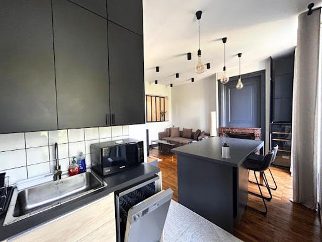 Location Appartement 3 pièces 47 m2 Ecully