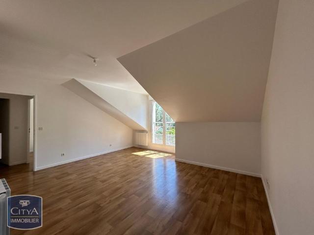 Location Appartement 3 pièces 47m² BEAUVAIS 60000