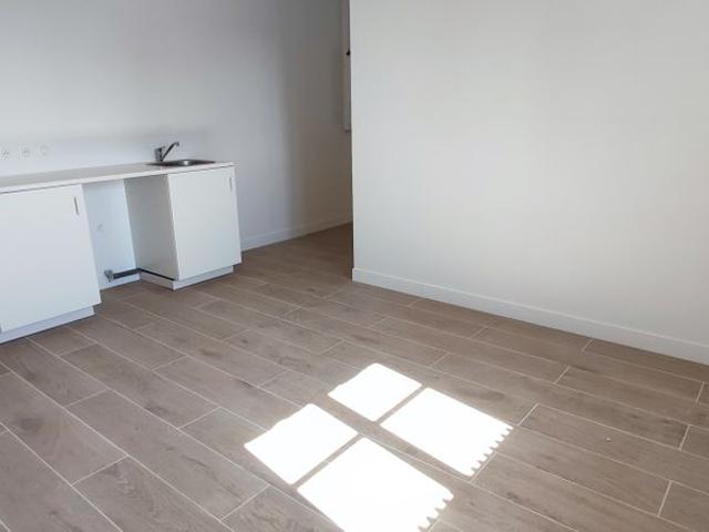 Location Appartement 3 pièces 47m² LA FERTE MACE 61600