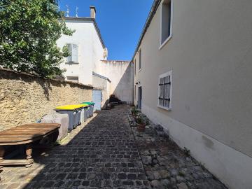 Location appartement 3 pièces, 44.49m², Brie Comte Robert