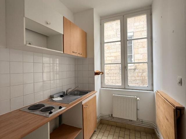 Location appartement 3 pièces, 44.27m², Soissons