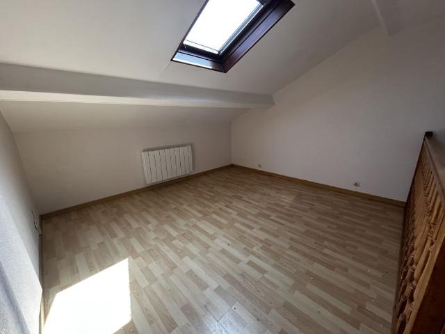Location Appartement 3 pièces 44m² LE CREUSOT 71200