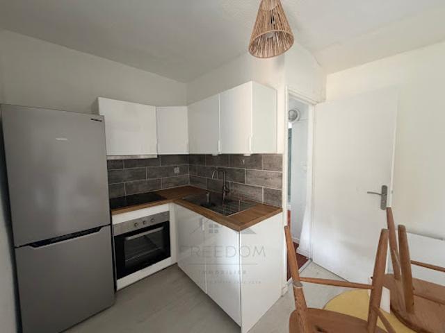 Location Appartement 3 pièces 45 m2 Bédarieux