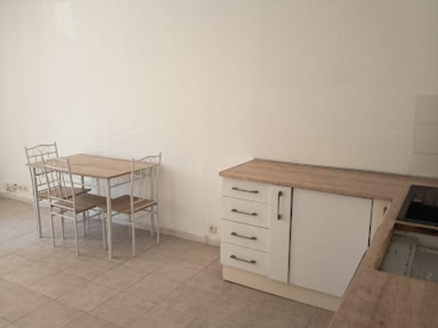 Location Appartement 3 pièces 45 m2 La Grand Combe