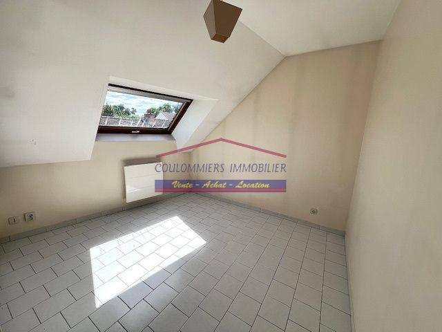 Location Appartement 3 pièces 45m² CHAILLY EN BRIE 77120