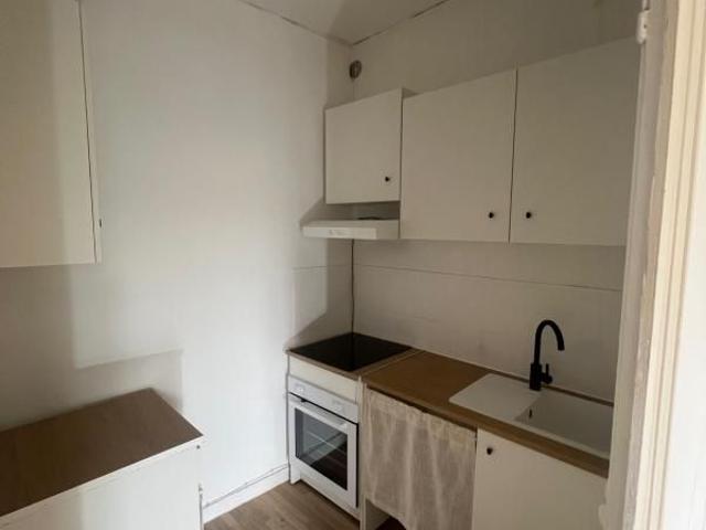Location Appartement 3 pièces 45m² ANGERS 49100