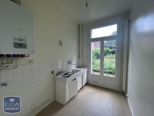 Location Appartement 3 pièces 45m² BEAUVAIS 60000