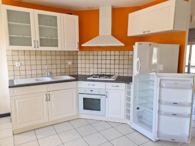 Location Appartement 3 pièces 45m² LE CREUSOT 71200