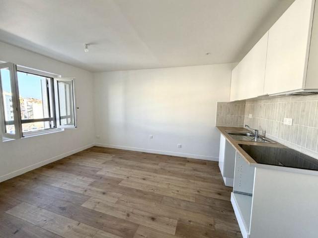 Location Appartement 3 pièces 46m² SETE 34200