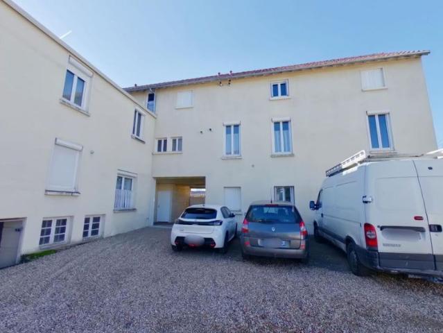 Location Appartement 3 pièces 48m² CHATELLERAULT 86100