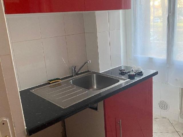 Location Appartement 3 pièces 48m² CLICHY SOUS BOIS 93390
