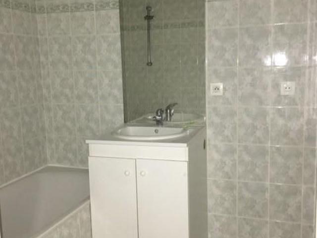 Location Appartement 3 pièces 48m² BOURG EN BRESSE 01000