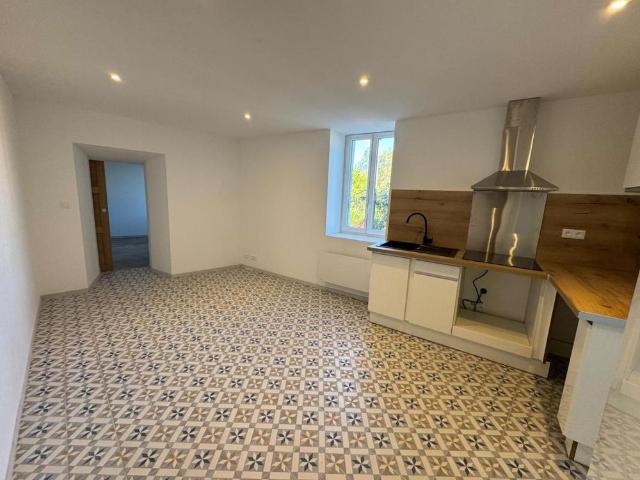Location Appartement 3 pièces 48m² GAGNIERES 30160