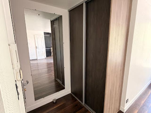 Location Appartement 3 pièces 49.76 m2 Maisons Laffitte