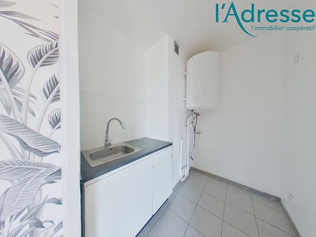 Location appartement 3 pièces, 49.20m², Garges lès Gonesse