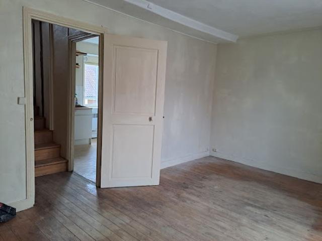Location Appartement 3 pièces 49 m2 Viarmes