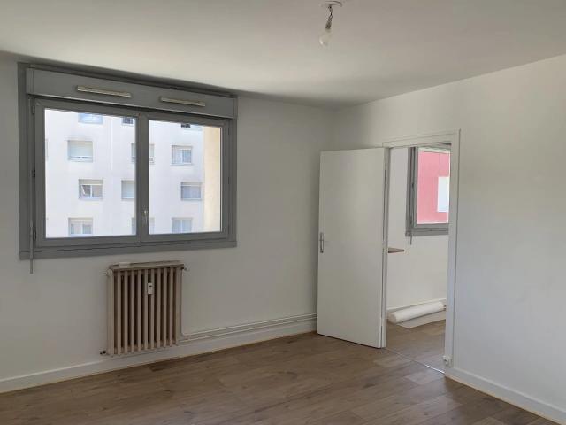 Location Appartement 3 pièces 49 m2 à Saint Chamond