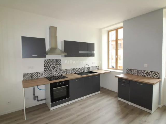 Location Appartement 3 pièces 49 m2 à Yenne