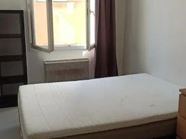 Location Appartement 3 pièces 49 m2 Aix en Provence