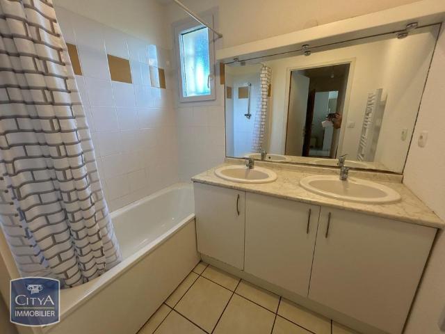 Location Appartement 3 pièces 49m² VILLENEUVE SUR LOT 47300