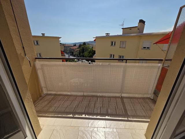 Location Appartement 3 pièces 53.51 m2 Nice
