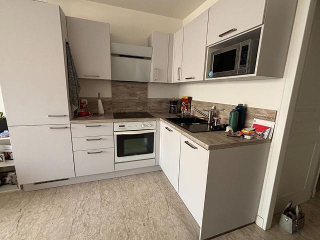 Location appartement 3 pièces, 53.00m², Nice