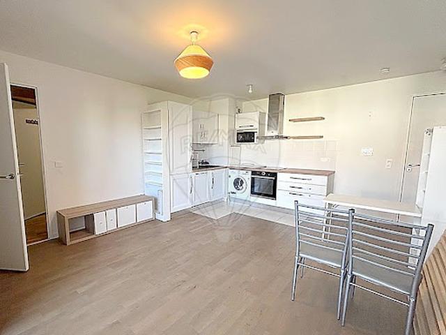 Location Appartement 3 pièces 53 m2 Villeneuve la Garenne