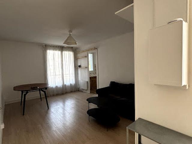 Location Appartement 3 pièces 53 m2 Marseille 4ème