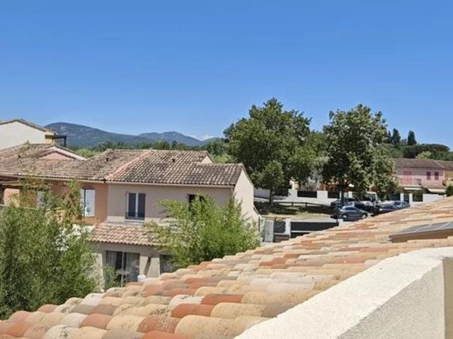 Location Appartement 3 pièces 53m² COGOLIN 83310