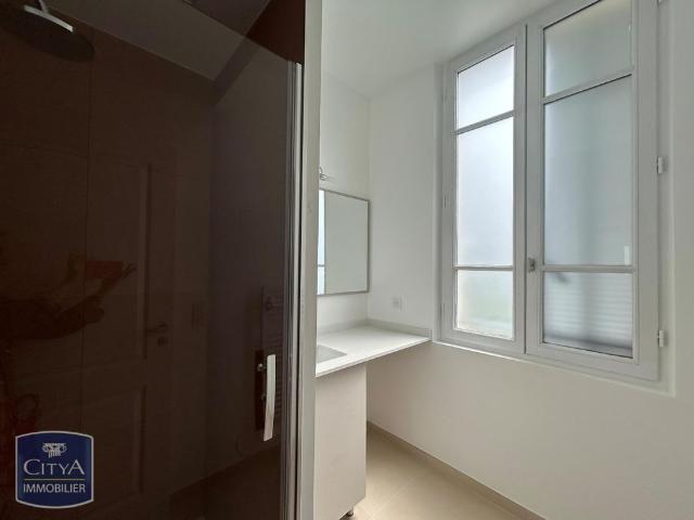 Location Appartement 3 pièces 53m² CANNES 06400