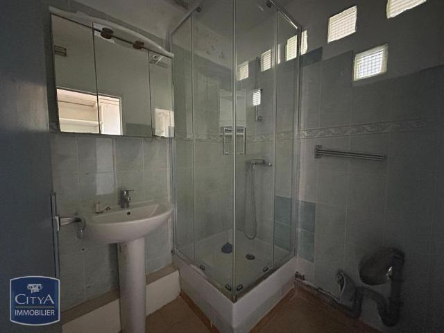 Location Appartement 3 pièces 53m² CARPENTRAS 84200