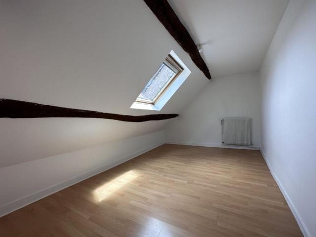 Location Appartement 3 pièces 53m² BLOIS 41000