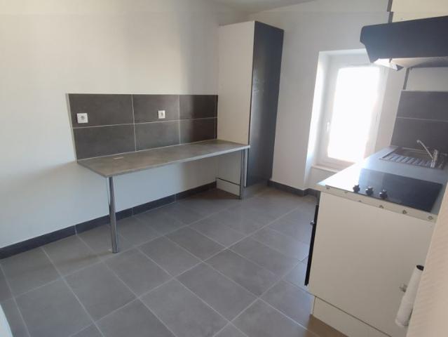 Location Appartement 3 pièces 53m² NARBONNE 11100