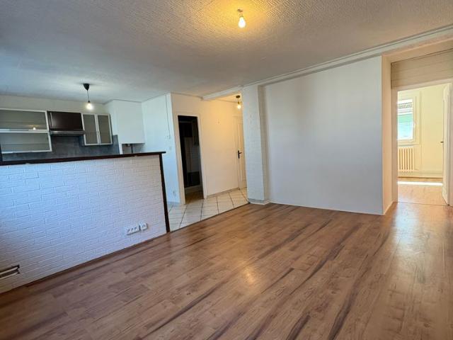 Location Appartement 3 pièces 53m² ST ETIENNE 42000