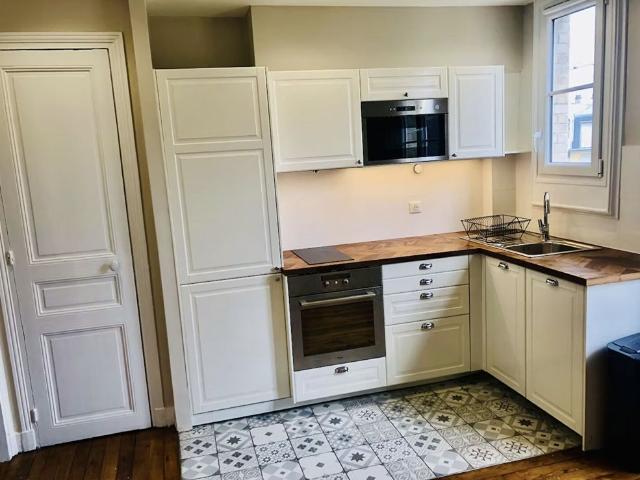 Location appartement 3 pièces, 50.47m², Le Kremlin Bicêtre
