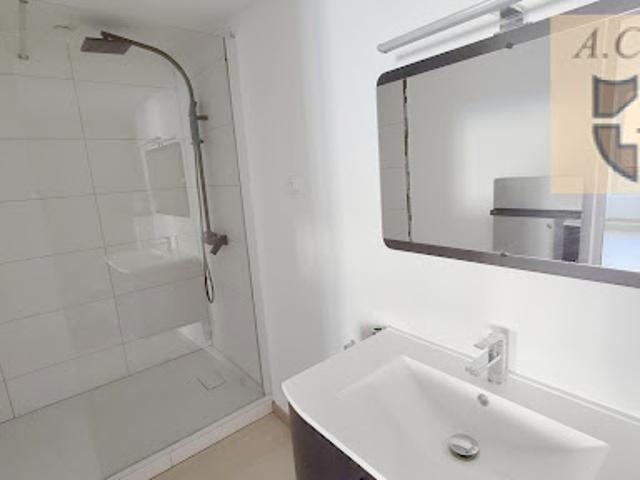 Location Appartement 3 pièces 50.65 m2 Oucques