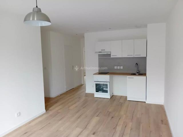 Location Appartement 3 pièces 50 m2 à Carmaux