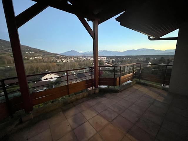 Location Appartement 3 pièces 50 m2 Cranves Sales