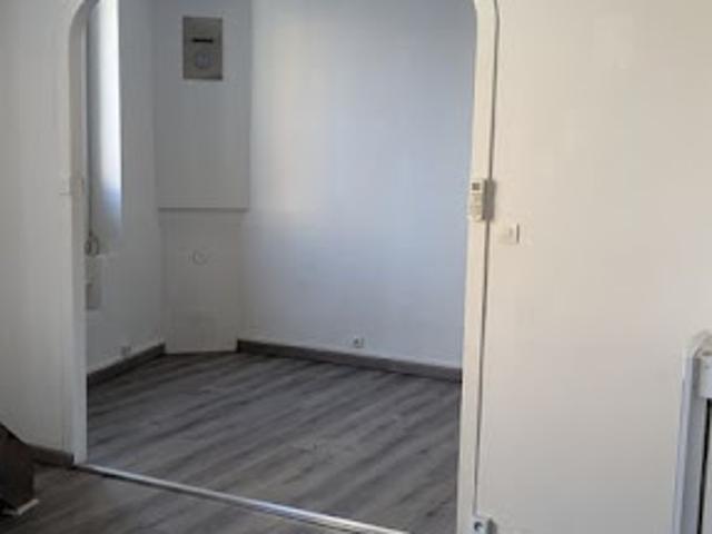 Location Appartement 3 pièces 50 m2 Saint Jean de Moirans